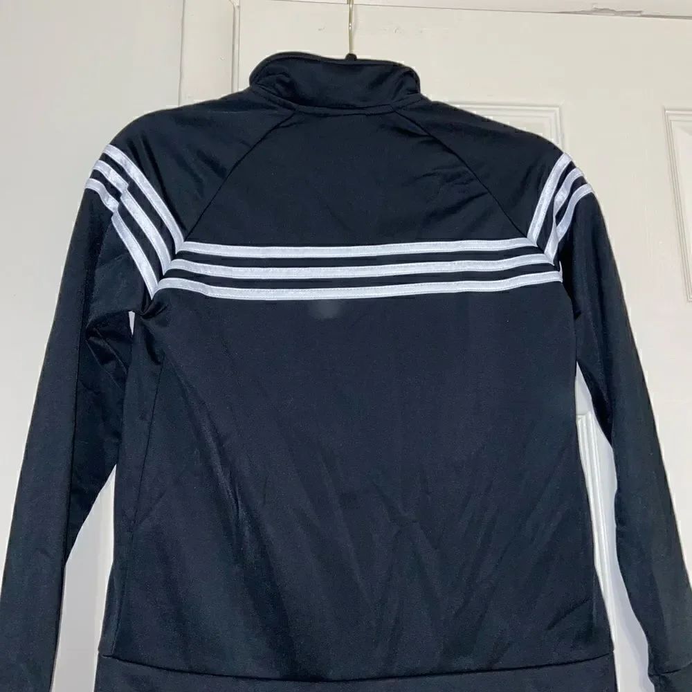 Adidas zip up track jacket - Picture 2 of 4